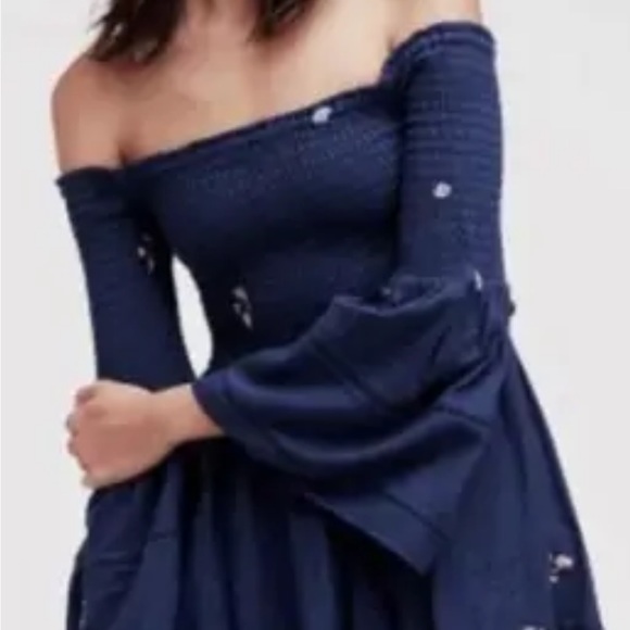 Free People COUNTING DAISES
Smocked Embroidered Off Shoulder Mini Dress - Picture 6 of 12